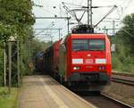 Mit freundlichem Gruß des Tf rauscht hier die EG 3102 mit dem 44736 durch Schleswig.