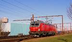 Jungfern- und Schulungsfahrt....DSB Litra EB 3227 auf der ersten Fahrt alleine nach Deutschland genauer nach Flensburg und Flensburg-Weiche hier festgehalten bei der Ausfahrt aus dem Bhf Pattburg/DK.