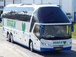 Neoplan Starliner von Bergholdt aus Dänemark im Stadthafen Sassnitz.