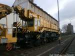 Ein Langer Bauzug von schweerbau abgestellt am Saalehafen in Halle (Saale) am 4.1.15