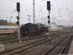 03 1010 beim Rangieren im Bahnhof Stralsund Hbf am 12.10.13