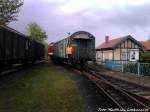 112 565-7 (DB 202 565-8) beim rangieren im Bahnhof Putbus am 10.5.13