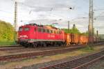 DB 140 544 dnnert bei Minden (Westfalen) der Fotografen vorbei am 19 Mai 2015.