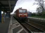 143 857 beim einfahren in den Bahnhof Delitzsch unt bf am 9.5.15