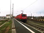 143 810 als S7 mit ziel Halle/Saale Hbf im Bahnhof Halle-Nietleben am 27.1.18