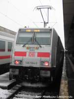 146 564 mit dem IC 2038 mit ziel Emden Hbf im Bahnhof Hannover Hbf am 16.1.16