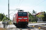 146 026 mit dem RE30 mit ziel Magdeburg Hbf bei der einfahrt in Niemberg am 30.7.20