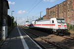 146 575 mit ihrer IC2 Garnitur bei der Durchfahrt in Niemberg am 11.8.20