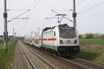 147 563 bei der Durchfahrt in Zberitz am 29.4.22