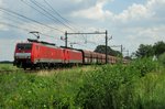 Kohlezug mit 189 053 durchfahrt Horst-Sevenum am 18 Juli 2016.