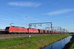 Leererzzug mit 189 083 dönert durch Valburg CUP am 13 November 2022.