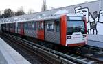 DT3 803-3 war abgestellt an der neuen waschanlage bei der station legienstraße,25.02.21