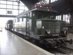 E44 046 abgestellt auf dem Museumsgleis im Bahnhof Leipzig Hbf am 8.9.14