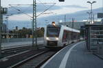 1648 419/919 von Bernburg Hbf kommend bei der Einfahrt in den Endbahnhof Halle/Saale Hbf am 6.10.21