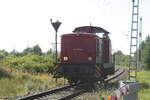 346 975 (ex Breitspurlok 347 975) bei Rangierarbeiten in Mukran am 30.7.21