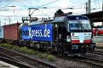 193 863 fuhr mit einen kastenzug durch bremen,29.09.15