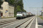 145 023 (145 083) der PRESS mit einen Kesselzug bei der durchfahrt in Stumsdorf am 11.8.20