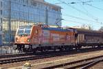 Am 7 April 2018 berrascht HSL 187 500 in Dresden Hbf beinahe der Fotograf.