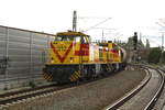 MEG 212 und einer Schwestermaschine mit einen Gterzug in der Gterumfahrung am Bahnhof Halle/Saale Hbf am 1.10.19