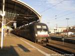 MRCE ES 64 U2 - 001 als RB20 mit ziel Eisenach im Bahnhof Halle (Saale) Hbf am 6.12.15