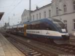 OLA VT 0009 mit dem Schild  Letzte Fahrt der OLA : 14.12.13! mit ziel Ueckermnde Stadthafen im Bahnhof Gstrow am 14.12.13