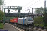 Rpool 185 694 mit Containerzug am 09.05.2019 in Hamburg-Harburg