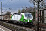 193 814 zog einen holzzug durch hh-harburg,08.04.16