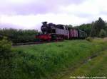 RBB 99 4802 als Schublok von Lauterbach Mole in Richtung Putbus unterwegs am 26.5.13