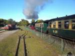 RBB 99 1781 mit ziel Ostseebad Ghren bei der Ausfahrt aus Putbus am 2.10.13