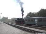 99 4511 mit dem Sonderzug GmP beim rangieren im Bahnhof Putbus am 11.10.14