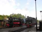 99 4633 und 99 4011 vor der Lokwerkstatt Putbus am 30.5.15