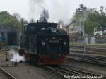 RBB 99 4652 fhrt fr Fhrerstandsmitfahrten im Putbusser Bahnhof hin und her am 31.5.15