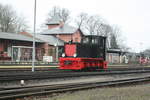 Kf 6003 beim Rangieren im Bahnhof Putbus am 15.12.20