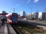 Wagen 616 der HAVAG bei der Einfahrt in die Haltestelle  Mark-Twain-Straße am 14.2.14