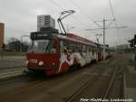 HAVAG Wagen 1160 beim einfahren in die Haltestelle Halle, Schwimmhalle am 11.2.15