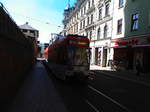 HAVAG Wagen 610 kurz vor der Haltestelle Halle, Marktplatz am 14.6.17