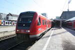 612 554/054 als RE70 mit ziel Oberstdorf mit 612 503/003 als Re70 mit ziel Lindau-Insel (ehemals Lindau Hbf) im Bahnhof Mnchen Hbf am 24.3.21