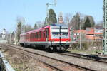 629 004 / 628 904 mit ziel Lindau Insel (ehemals Lindau Hbf) bei der Durchfahrt am Bahnbergang Aeschacher Ufer am 24.3.21