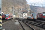 642 345/845 vom Trilex verlsst als TL 6609 mit ziel Liberec und 642 086/586 von DB / CD verlsst als RB 28005 mit ziel Rumburk den Bahnhof Decin hl.n. am 13.3.24