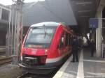 648 460 / 960 und ein weiterer LINT Trienwagen als RE mit ziel Kiel Hbf im Bahnhof Lbeck Hbf am 2.10.14