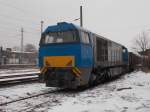 Einen Holzzug holte 272 201,am 10.Januar 2016,von Bergen/R�gen ab.