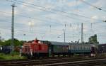360 577-1 beim rangieren zweier Wagen der HEF am 17.05.2015