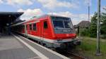 Eine RB nach Neum�nster steht im Bahnhof von Flensburg bereit.