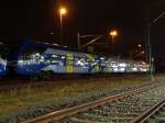 Am 20.11.13 wurden wieder zwei Triebwagen nach S�den �berf�hrt. Es waren 94 80 1430 001-6 D-BOBY und 94 80 1430 520-5 D-BOBY. Hier stehen sie am 20.11.13 in Plauen/V. oberer Bahnhof wo eine Diesellok davor gespannt wird.