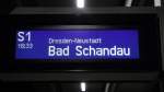 Zielrichtungsanzeiger Radebeul  K�tzschenbroda f�r  die Linie S1 29.12.2013 18:38 Uhr