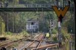 Blick auf den stillgelegten Bahnsteig 6 des Bahnhofes Altenburg (Th�r.)Hier fuhren die Triebwagen Richtung Narsdorf/Waldheim ab. 27.09.2014 15:42 Uhr.