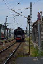 01 118 (HEF) beim Umsetzen in Darmstadt Hbf am 14.05.2015