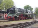 Jeder Bahnfreund sollte die wohl sch�nste Dampflok Deutschland`s:02 0201 mindestens einmal fotografiert haben.Ich hatte am 17.Mai 2015 endlich das Gl�ck Sie auch zubekommen als Sie mit einem Sonderzug