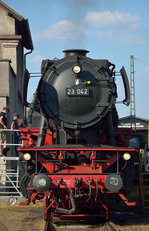 Blick auf die Front der 23 042 w�hrend den Bahnwelttagen 2016