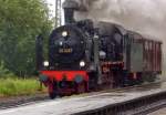 38 2267(Eisenbahnmuseum Bochum) bei der R�ckfahrt von Heilbronn nach Bochum.Hier bei der Durchfahrt in Weiterstadt am 26.Mai.2014.Leider hatte ein Idiot gest�rt so das die Konzentration fehlte das